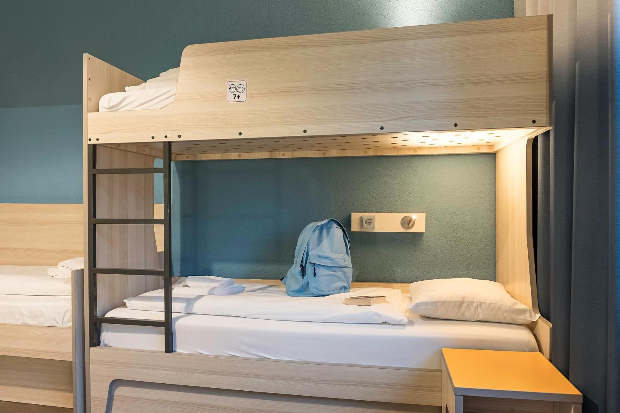 Meininger Hotel Amsterdam City West Esterno foto