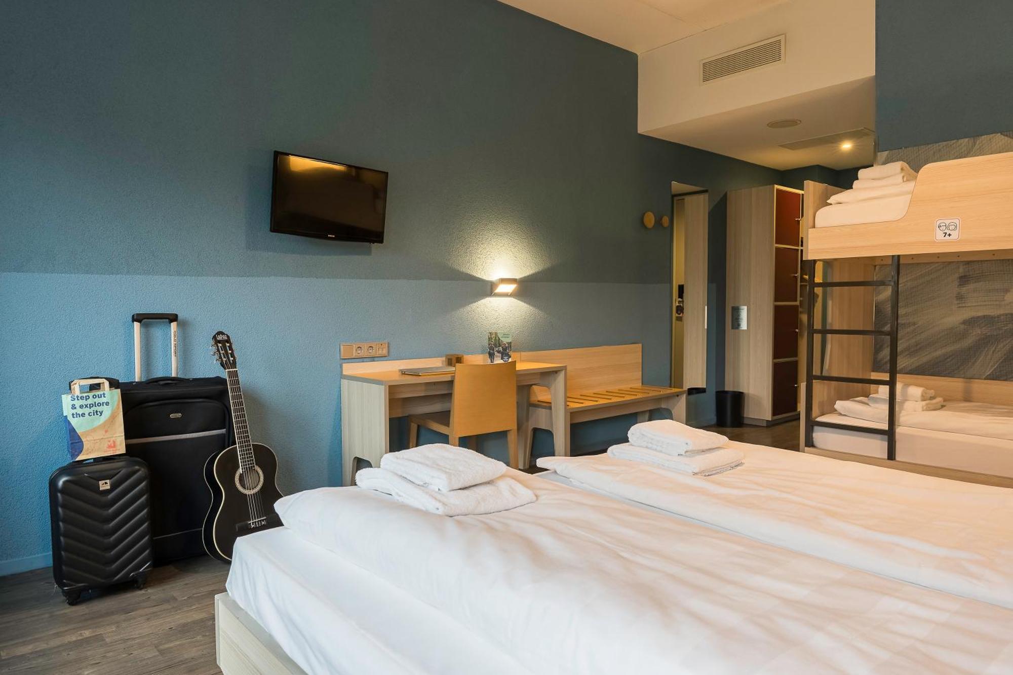Meininger Hotel Amsterdam City West Esterno foto