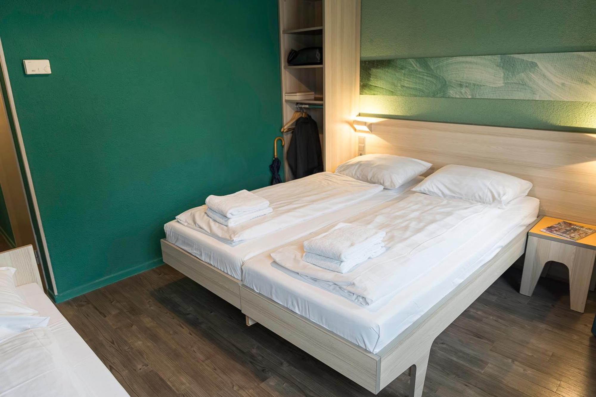Meininger Hotel Amsterdam City West Esterno foto