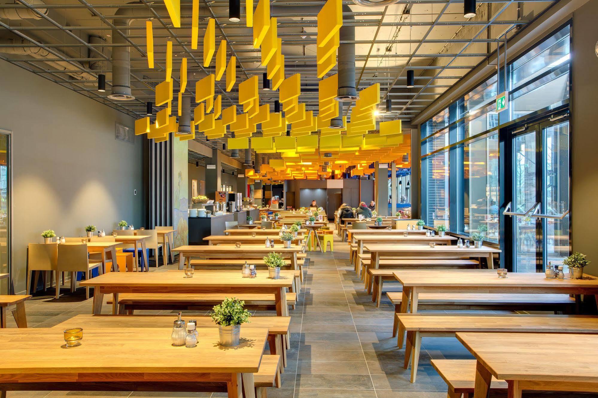 Meininger Hotel Amsterdam City West Esterno foto